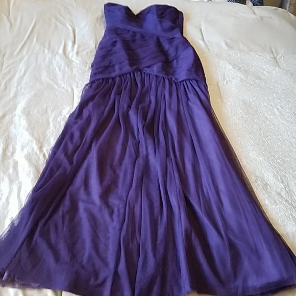 White by Vera Wang Purple Strapless Prom Wedding Gown Size 4 - Picture 3 of 10